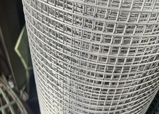 Maglia galvanizzata di ferro saldato immersa a caldo la scelta migliore per la costruzione di recinzioni agricole