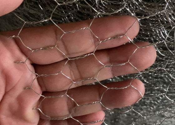 Resistente alla ruggine zinco rivestito con maglia esagonale facile da installare Hex Wire Netting Shrink Film Pack